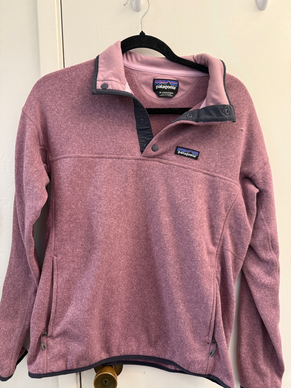 Patagonia Snap-T Pullover in Dusty Rose with Charcoal Trim